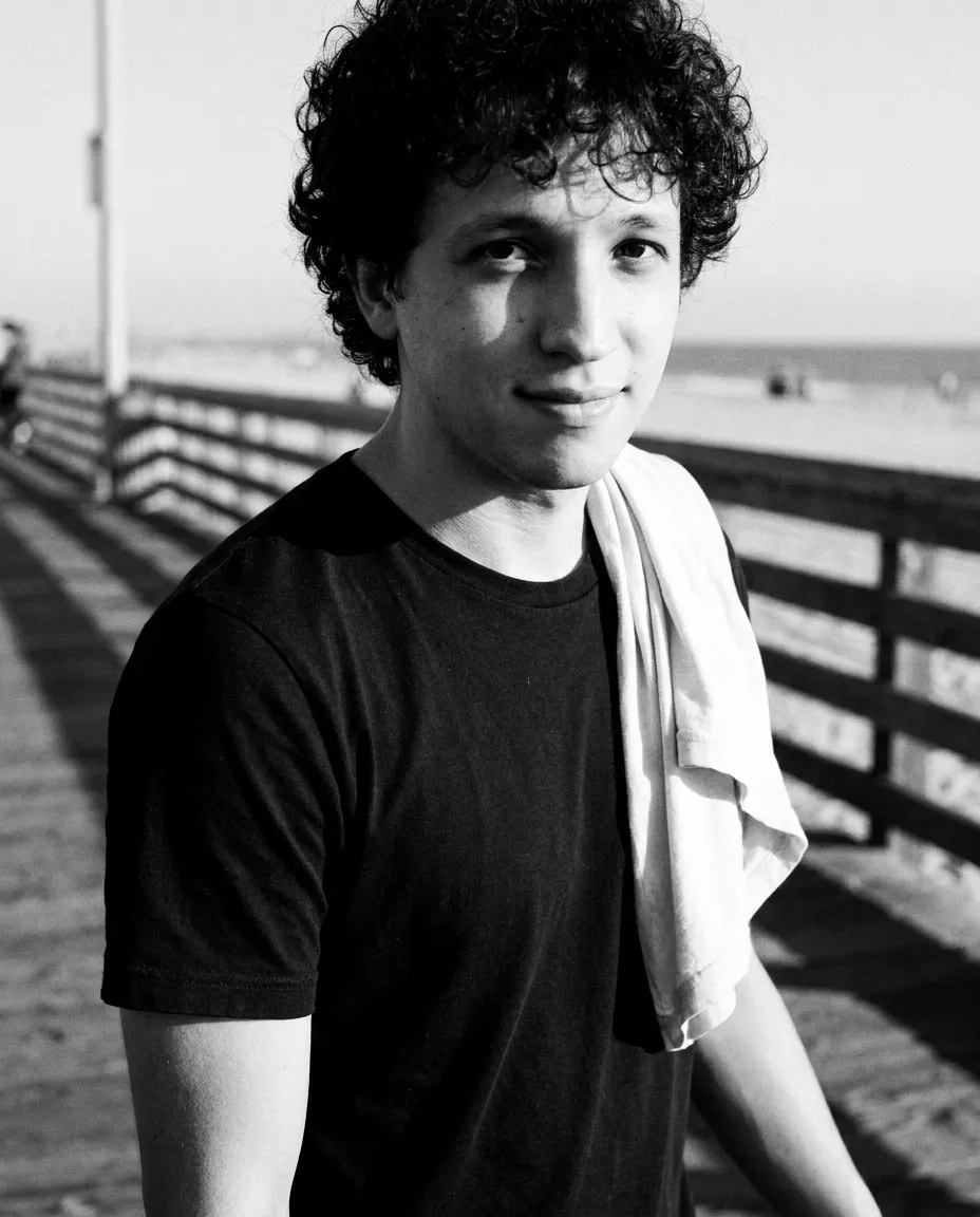 Julian, Santa Monica, Mar 29 sept. 2026