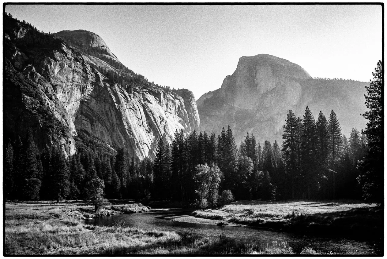 La vallée depuis Tunnel View, sans personne, Yosemite, Lun 5 oct. 2026